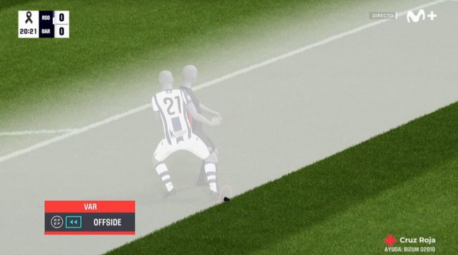 Grande polêmica em Barcelona após VAR anular gol de Lewandowski, mas há explicação