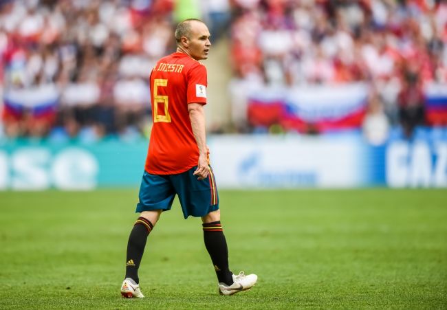 Andrés Iniesta ofereceu um papel fundamental na seleção nacional de futebol do Marrocos, mas ainda não aceitou