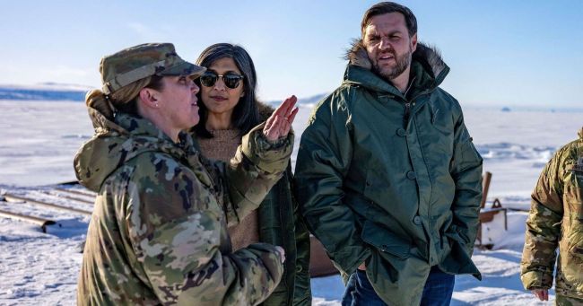 Comandante da Força Espacial demitido após e-mail DOD afirma que "minou" JD Vance