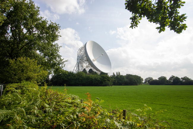 O maior telescópio do Reino Unido corre risco de ser fechado após cortes de financiamento