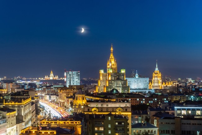 A Rússia planeja construir uma usina nuclear na Lua dentro de uma década