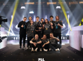 Equipe Spirit coroada campe&atilde; da PGL Astana, derrotando a Equipe Falcons no processo