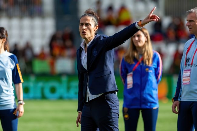 A treinadora da seleção feminina da Espanha, Montse Tomé, não deve continuar, mesmo que tenha vencido a UEFA Euro