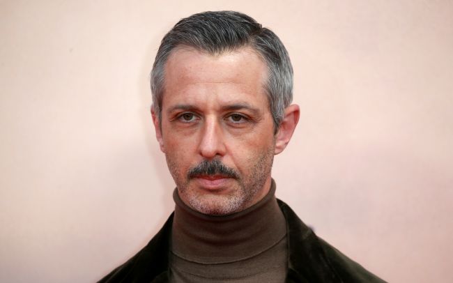 Jeremy Strong reflete sobre o papel transformador na cinebiografia de Springsteen