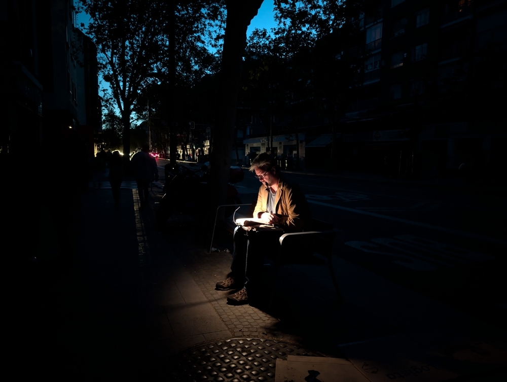 Grande queda de telefone atinge a Espanha após apagão em abril