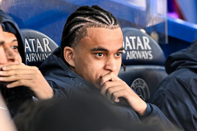 Ethan Mbappé cortejado pela Federação Argelina de Futebol para sua seleção nacional