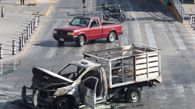 Pelo menos 25 soldados da Guarda Nacional foram mortos após uma operação contra o chefe do cartel mais procurado do México