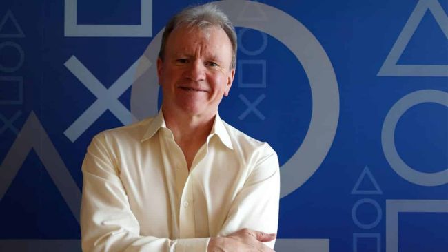 Ex-chefe do PlayStation admite que os esforços de serviço ao vivo da Sony foram um fator que contribuiu para sua saída