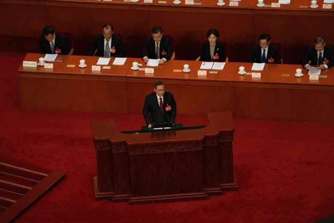 Primeiro-ministro chinês deve participar da cúpula ASEAN-Golfo na Malásia