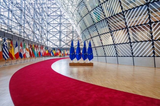 Líderes da UE apoiam Zelensky na cúpula de Bruxelas