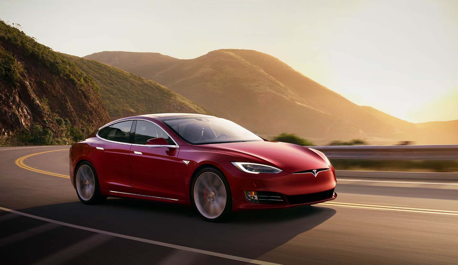 Fábrica da Tesla nos arredores de Berlim expande recuperação pós-vendas