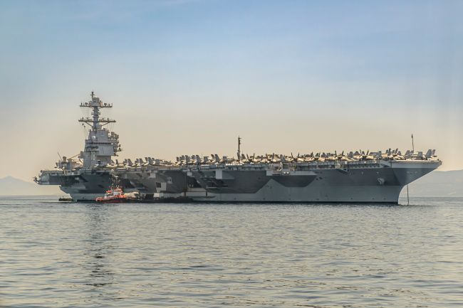 Trump ordena aumento da construção naval em meio a preocupações com a prontidão naval dos EUA