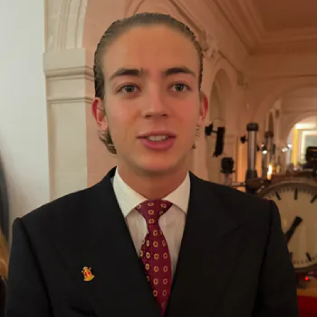 Streamer francês corre para encerrar a transmissão para evitar ser exposto pelo anfitrião do Airbnb
