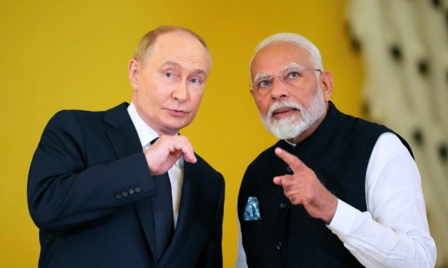 Putin vai para Delhi para conversas com Modi